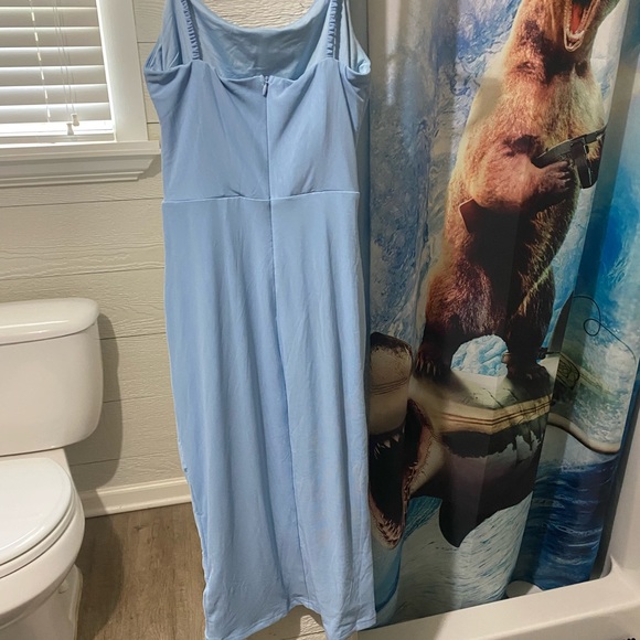 Beautiful baby blue evening dress - Picture 5 of 5